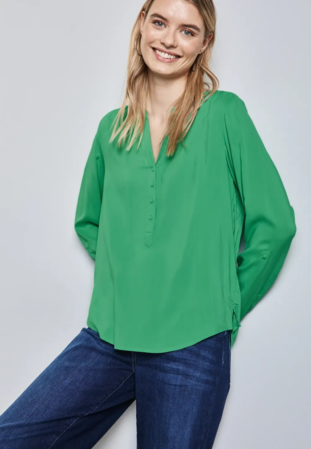Basic blouse in effen kleur
