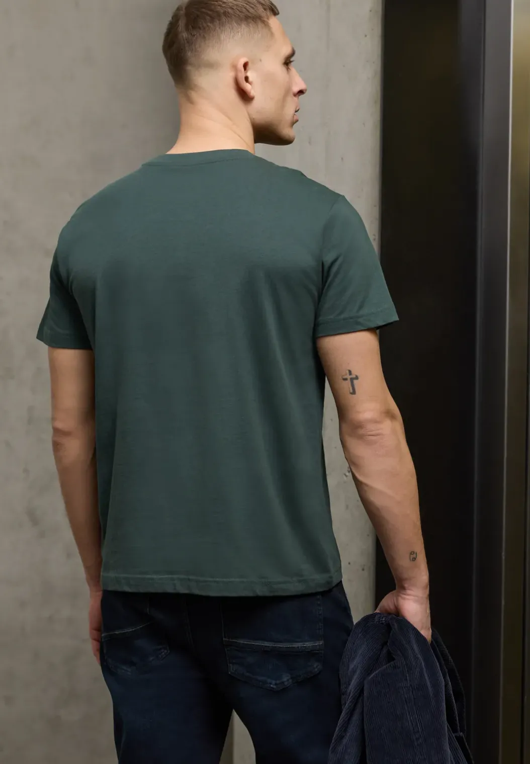 Basic Shirt in effen kleur
