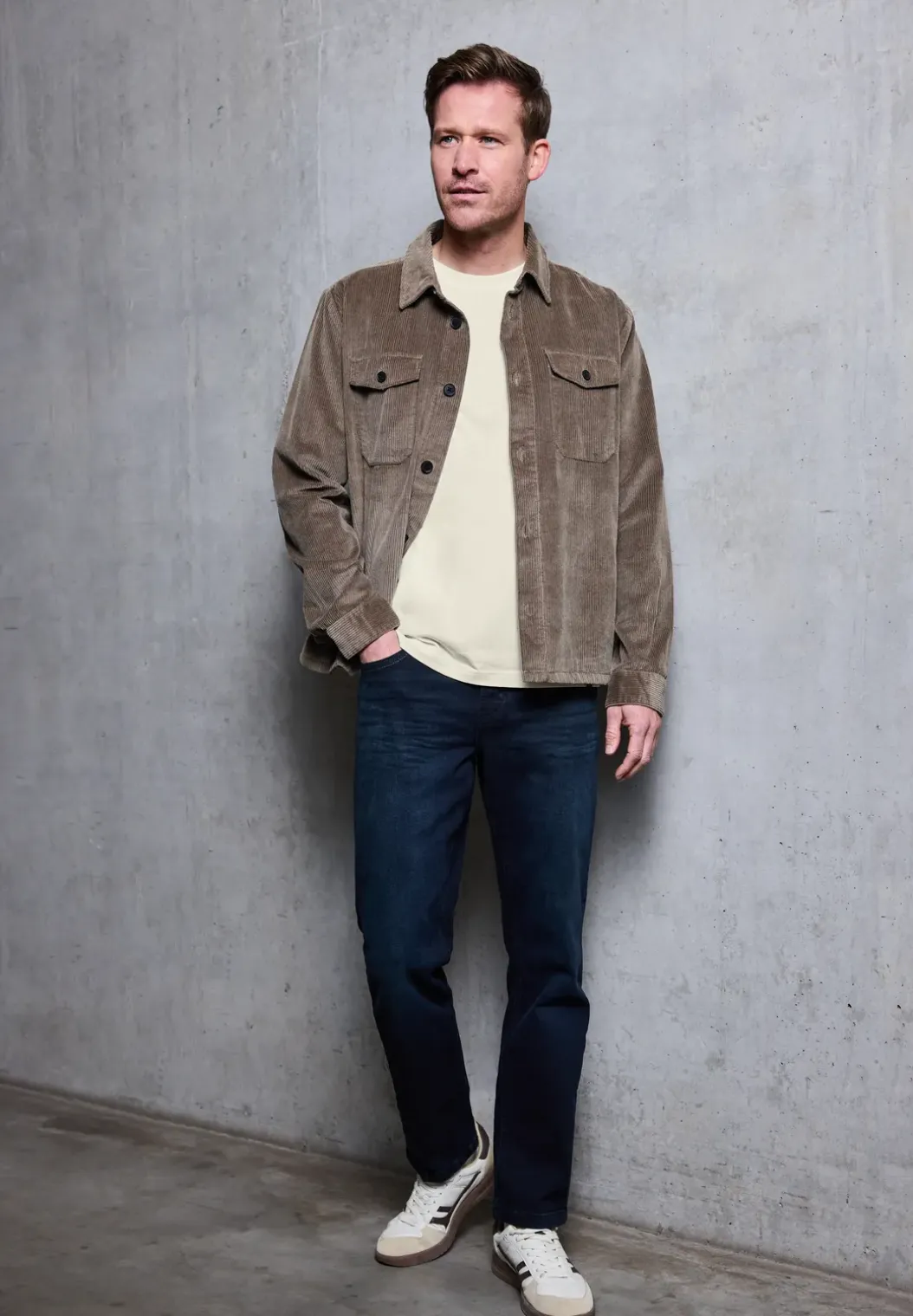 Basic Shirt in effen kleur
