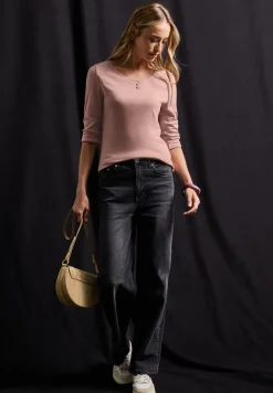Basic shirt met knoopdetail