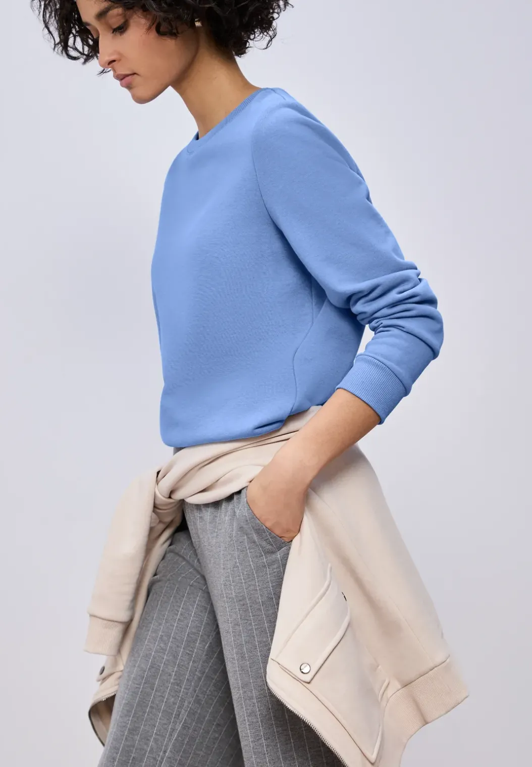 Basic sweatshirt