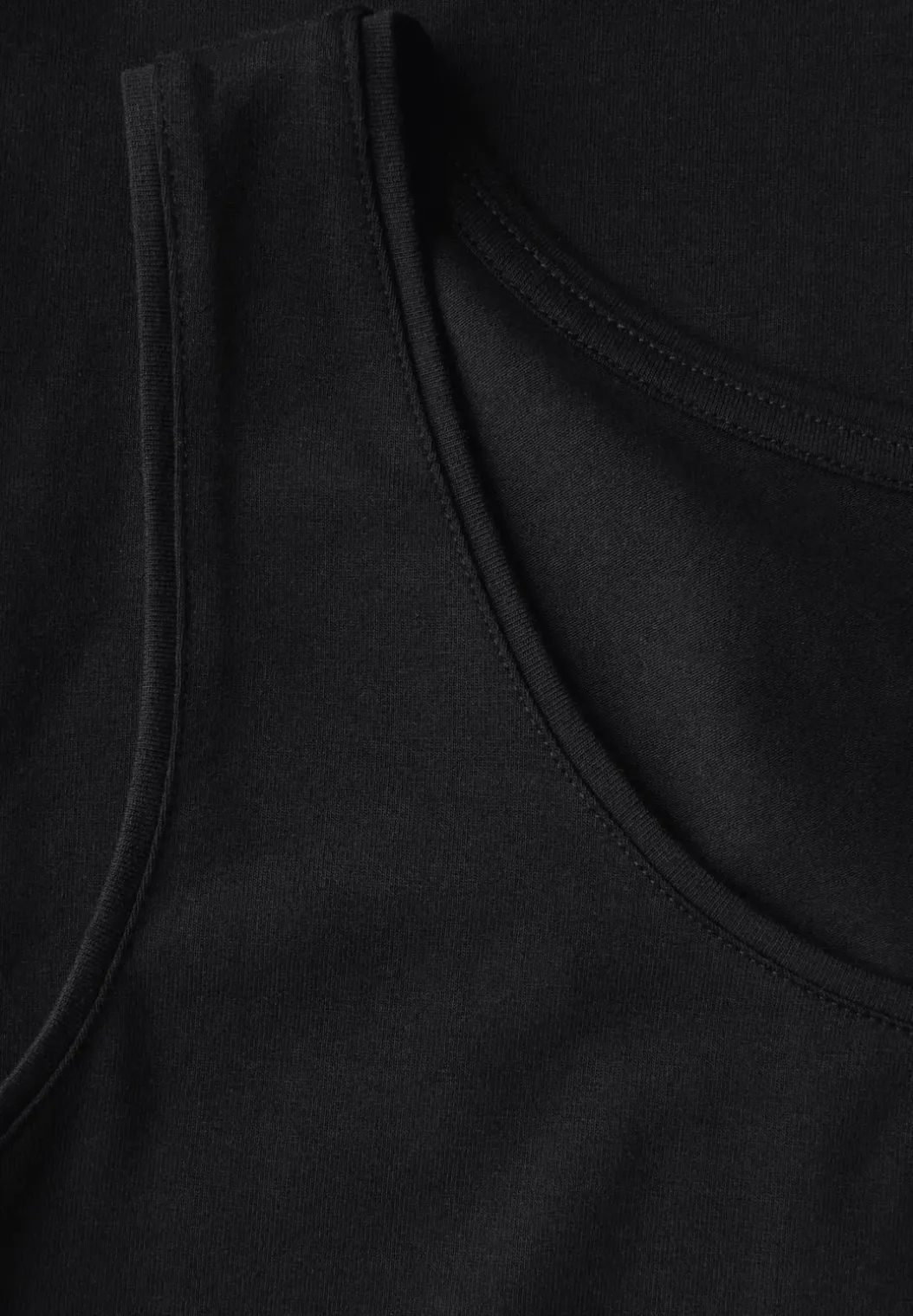 Basic top in effen kleur