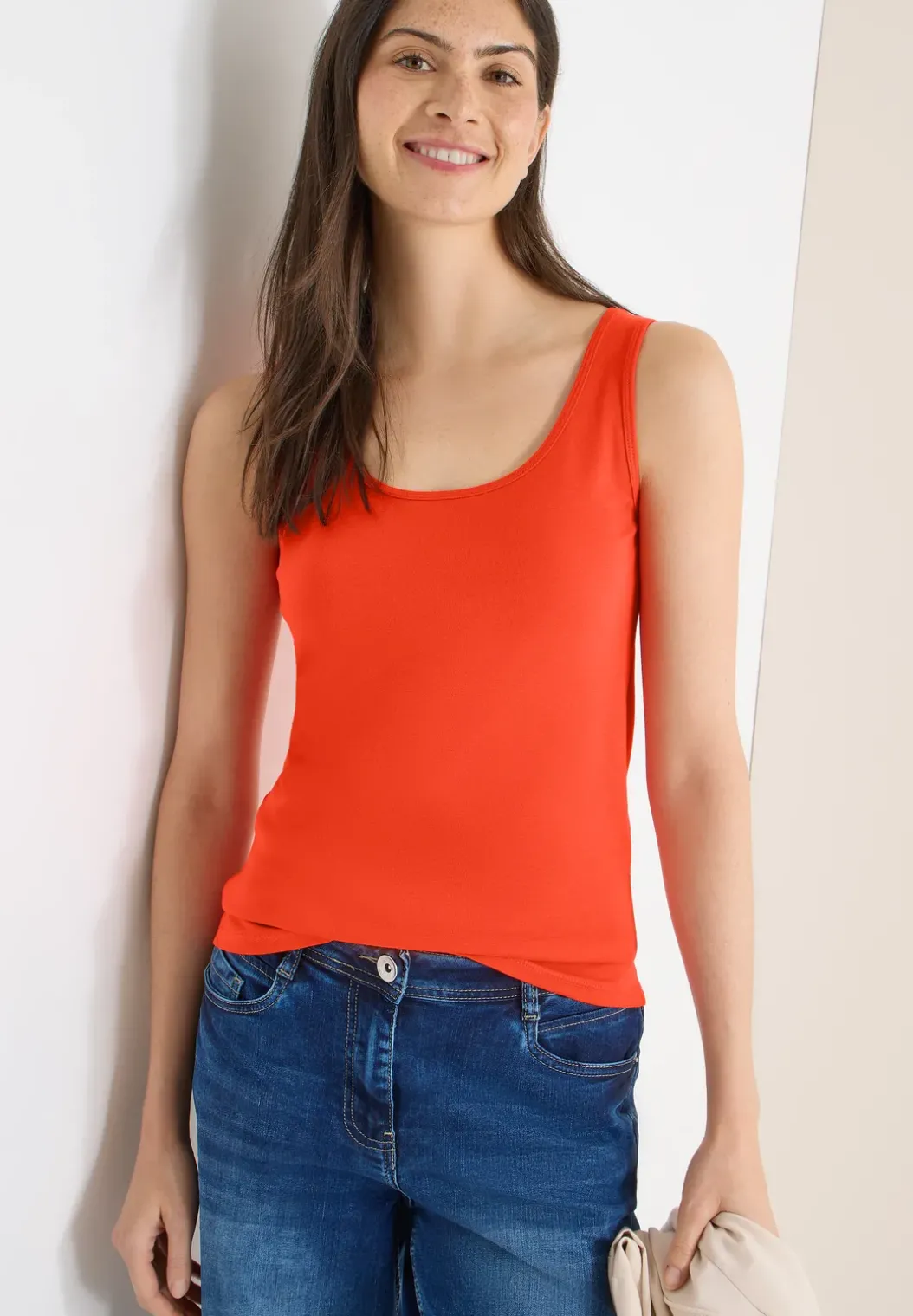 Basic top in effen kleur