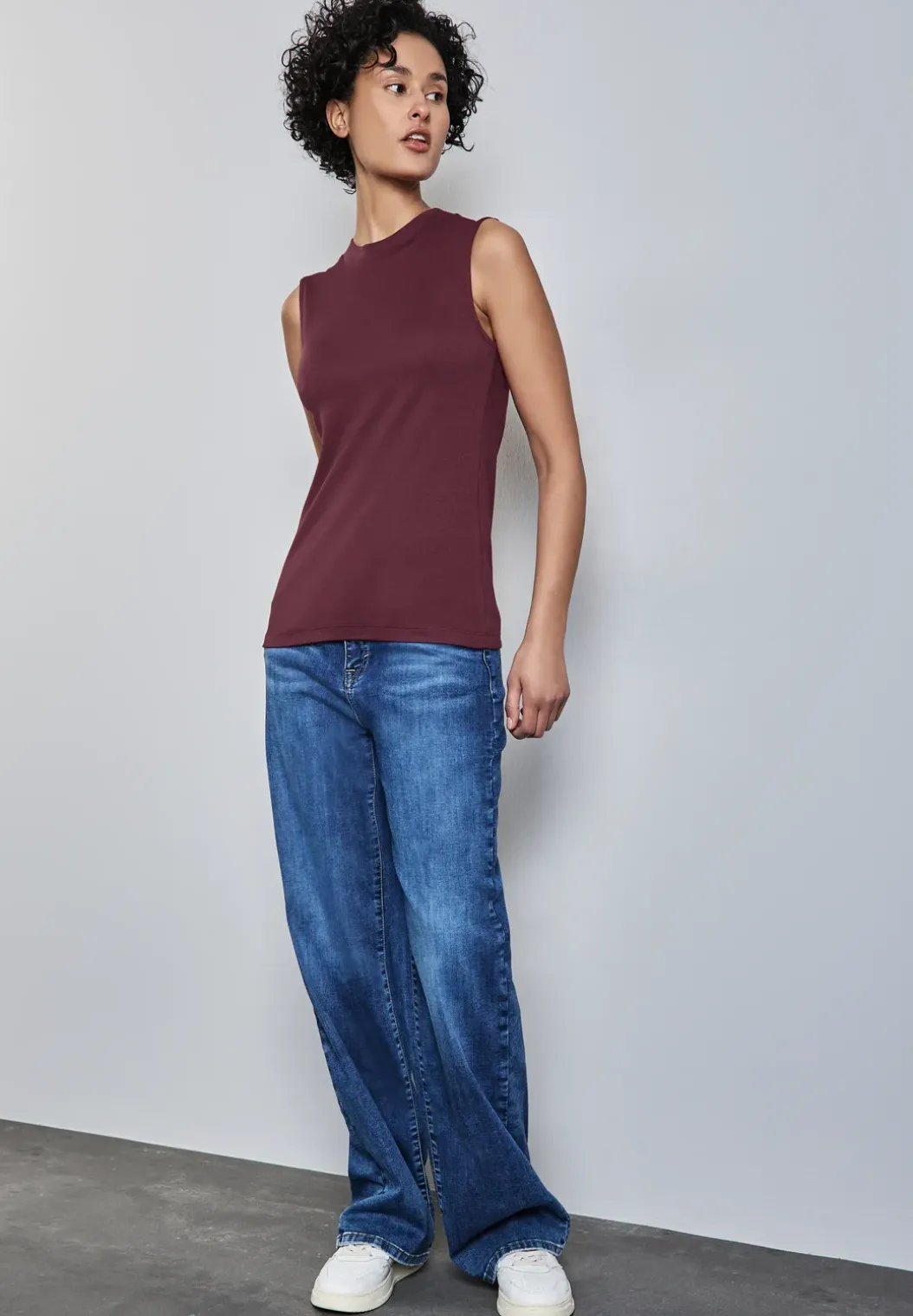 Basic top met col