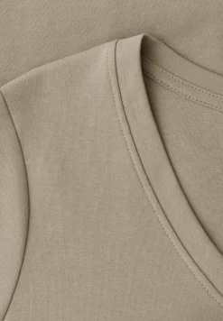 Basic Shirt