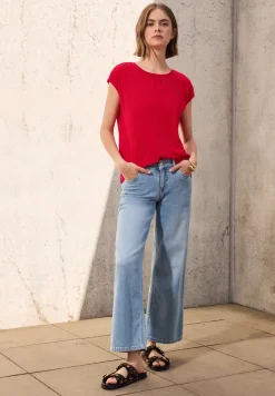 Basic shirt met rimpels