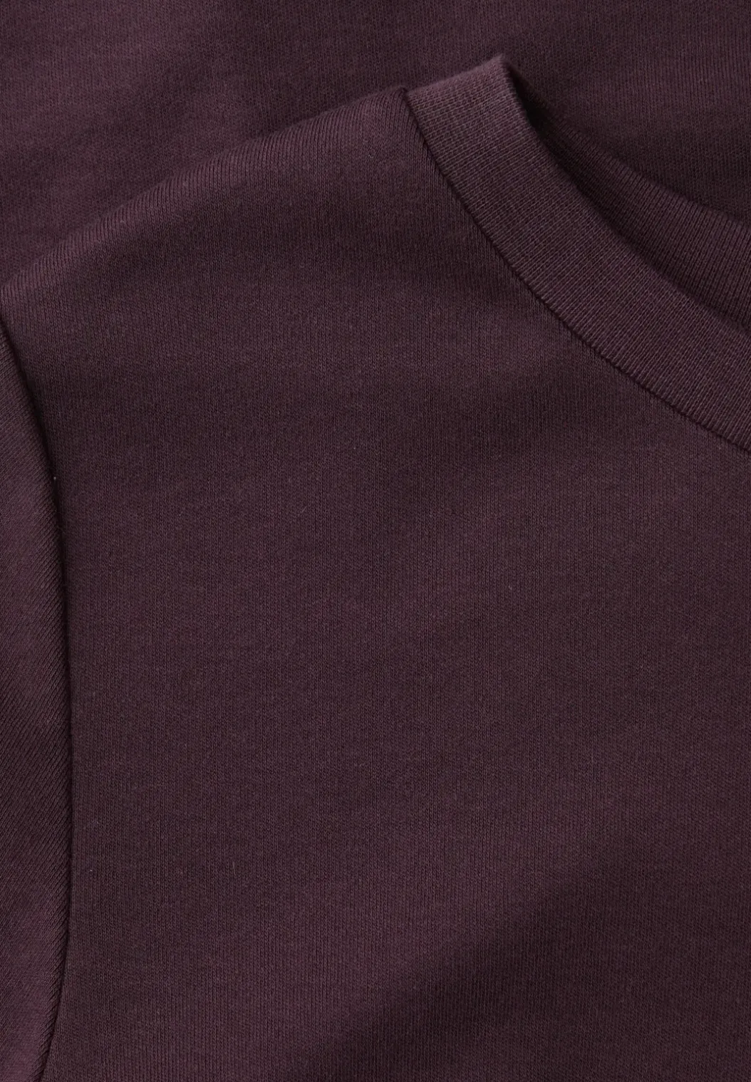 Basic Shirt met ronde hals en korte mouwen