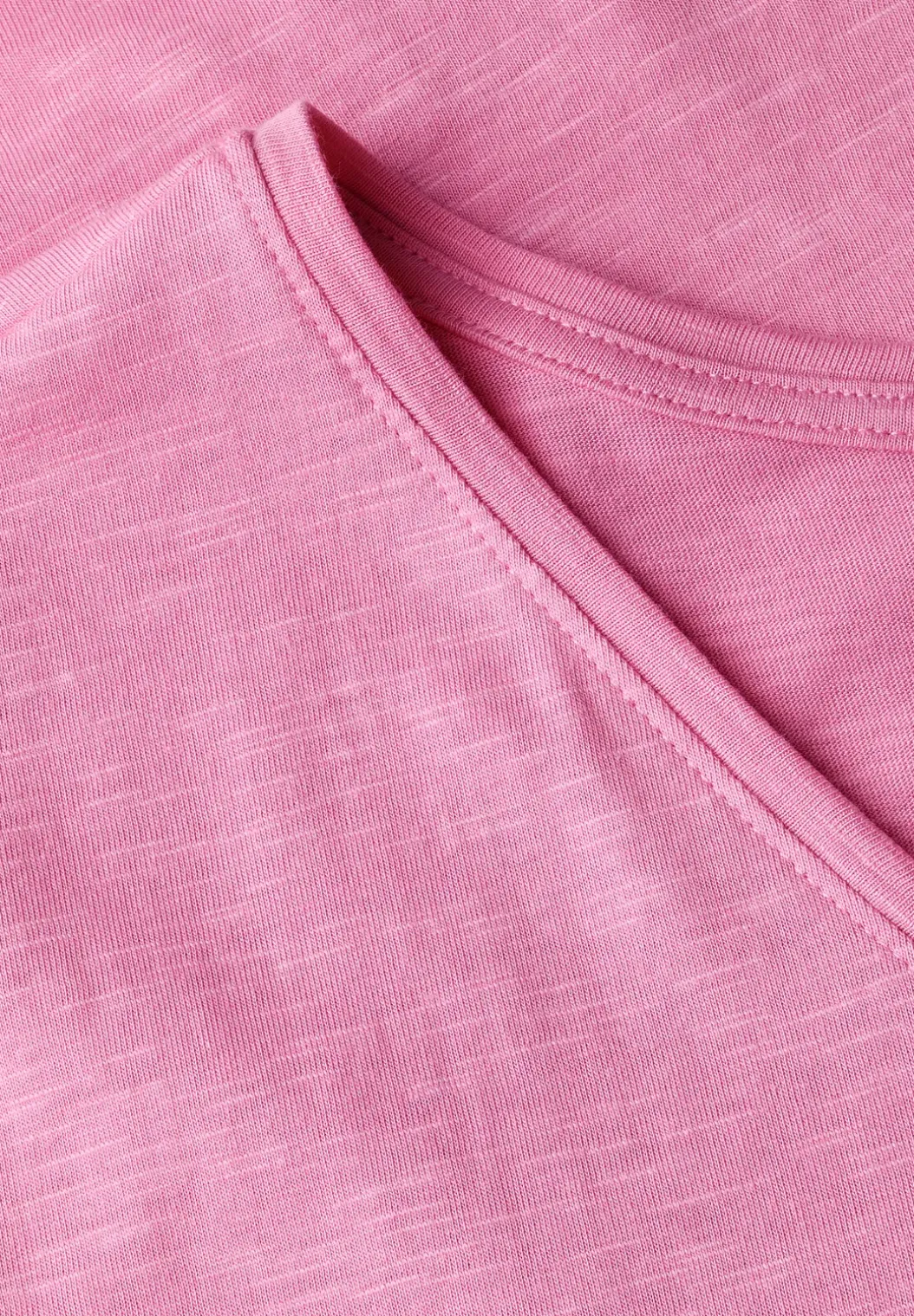 Basic shirt met V-hals