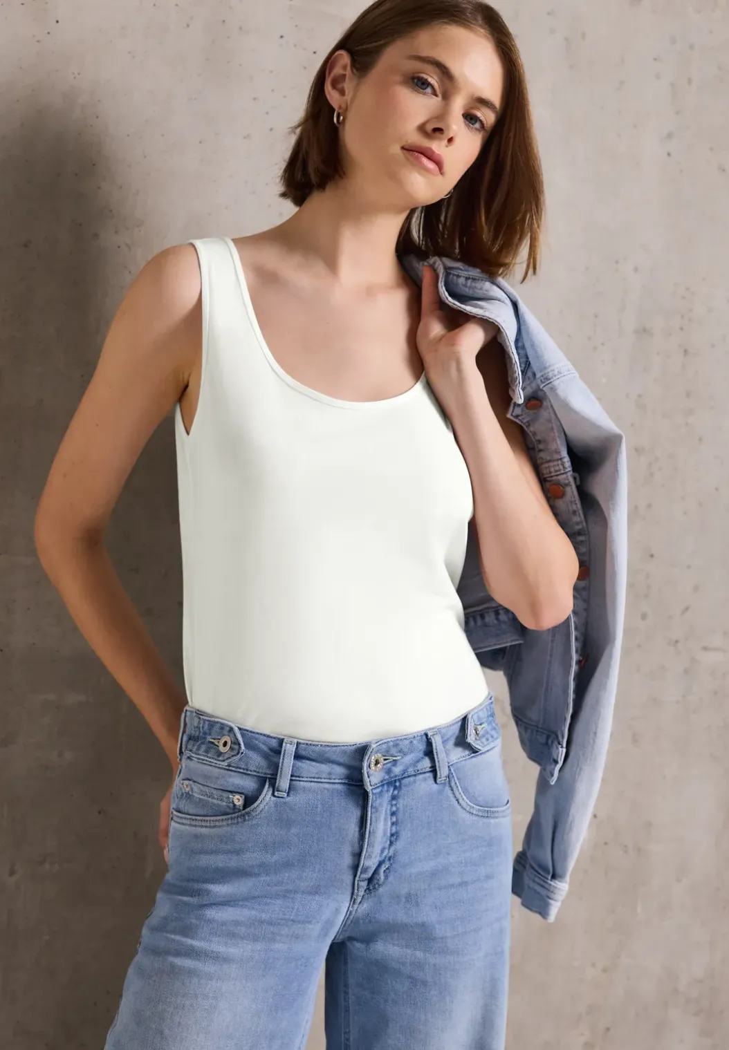 Basis jersey top