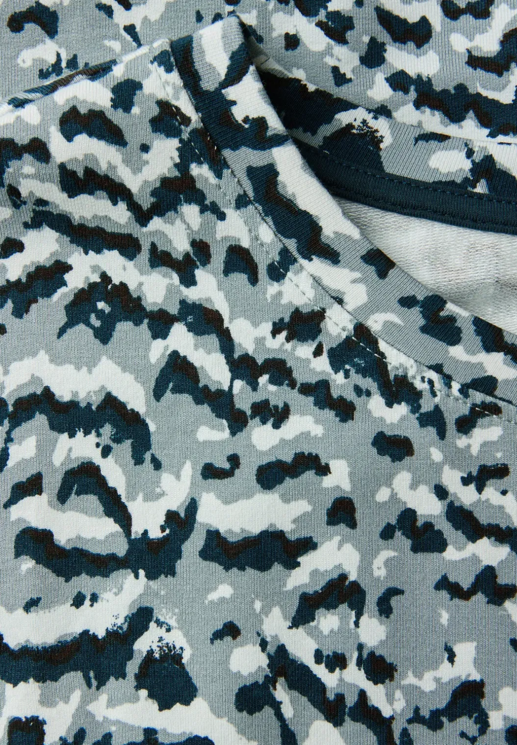 Batwing shirt met patroon