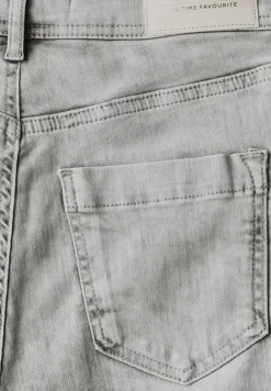 Bermuda jeans