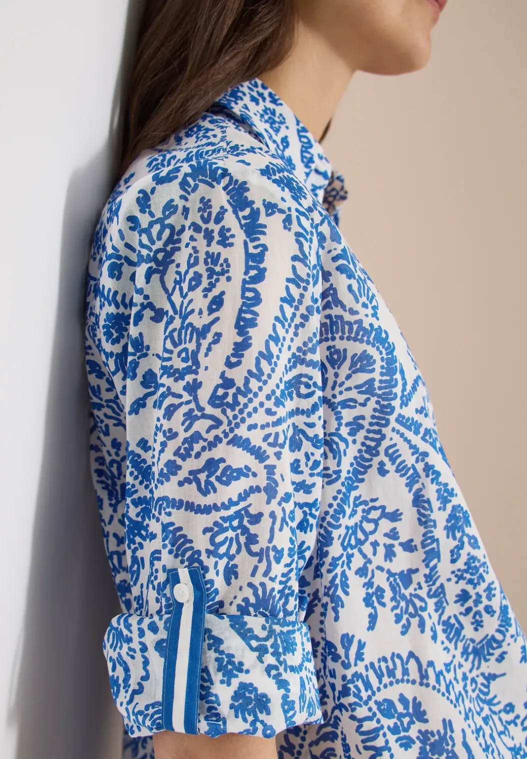 Blouse met 3/4 mouwen en lange pasvorm