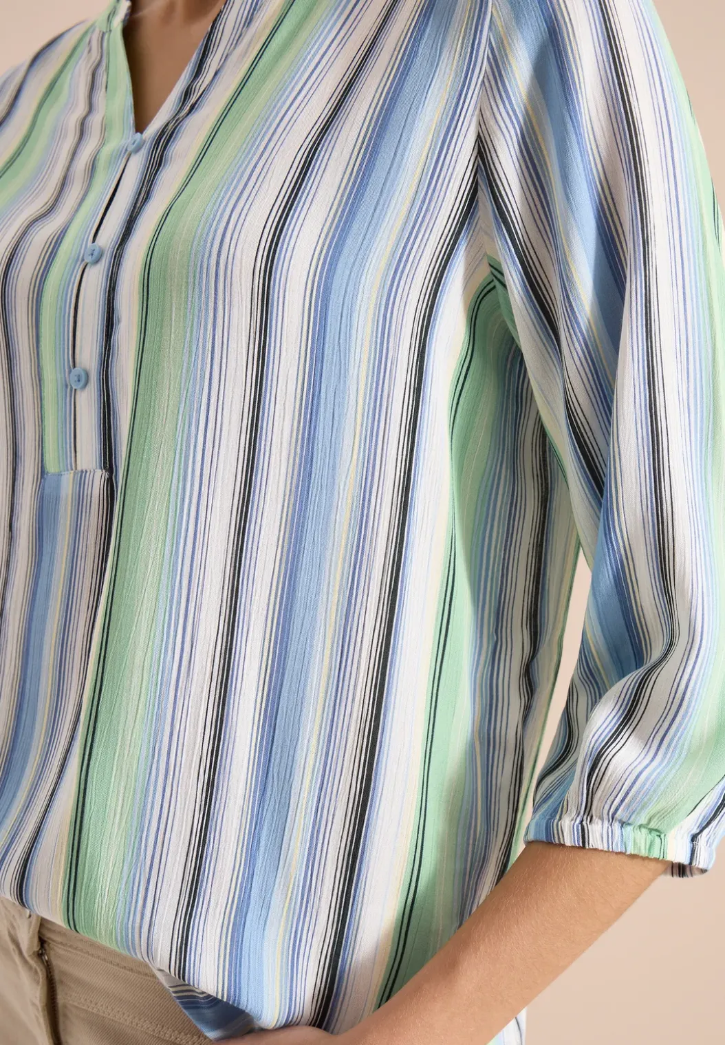 Blouse met 3/4 mouwen en meerkleurige strepen