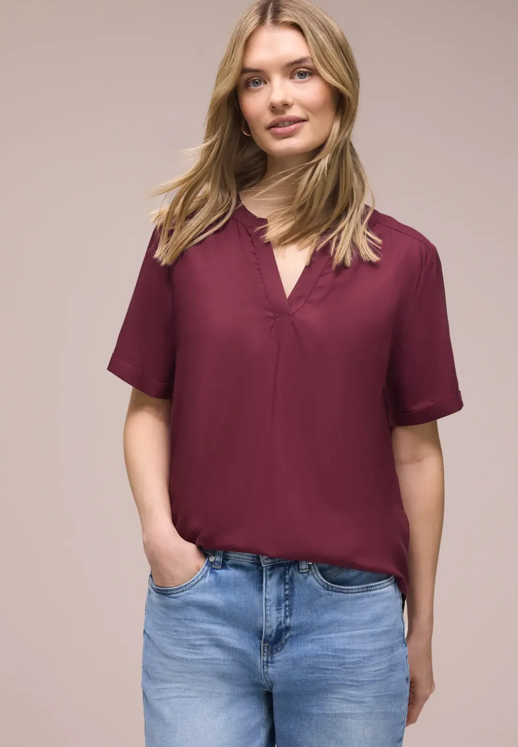 Blouse met gespleten hals en omslag