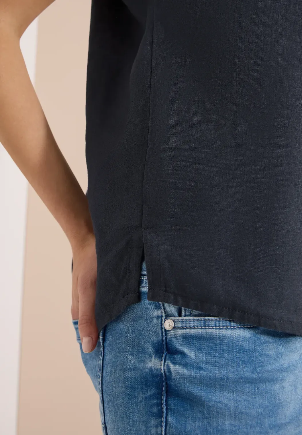 Blouse met hangende schouder in linnen
