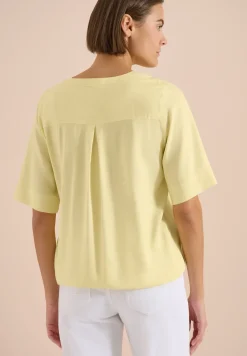 Blouse met korte mouwen en gespleten hals