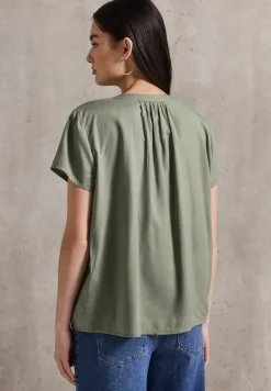 Blouse met korte mouwen in effen kleur