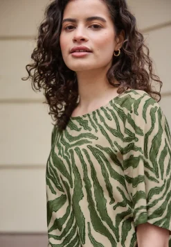 Blouse met korte mouwen, ronde hals en print