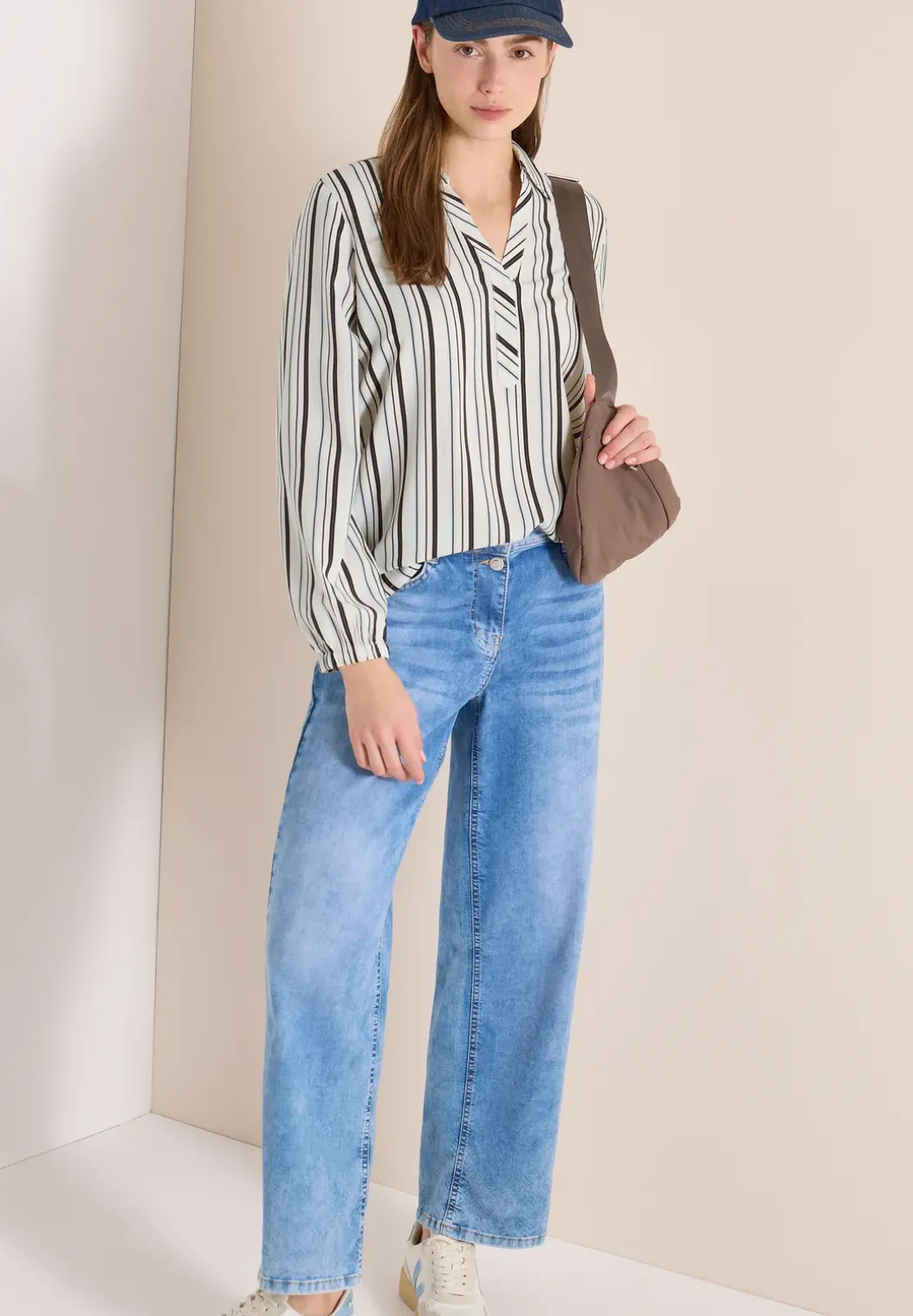 Blouse met lange mouwen en meerkleurige strepen
