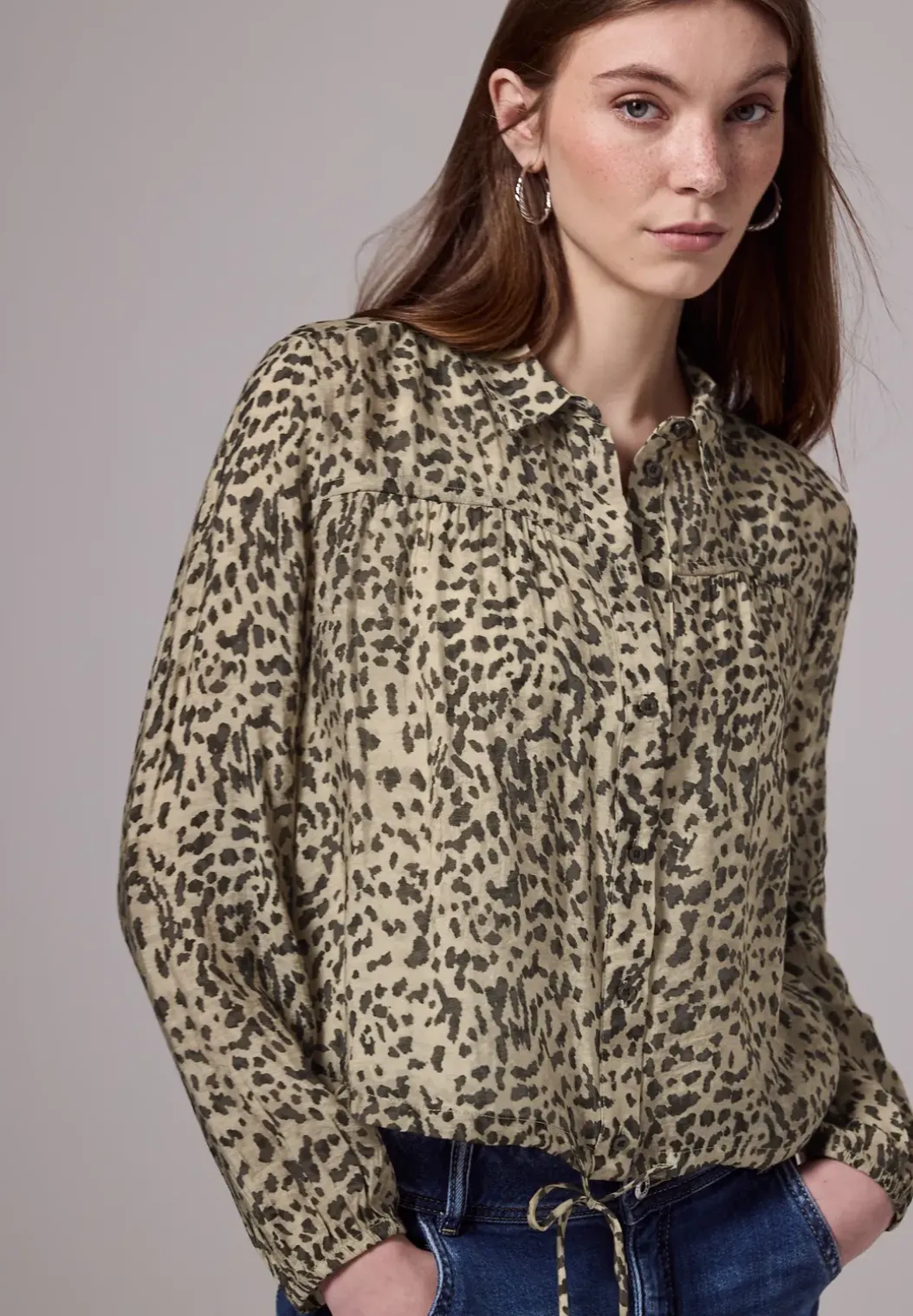 Blouse met leopatroon