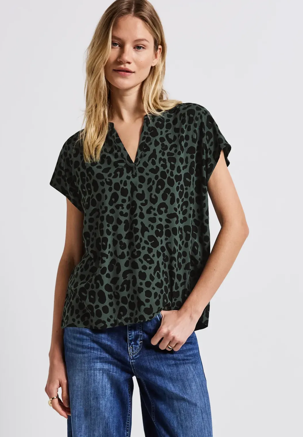 Blouse met leopatroon
