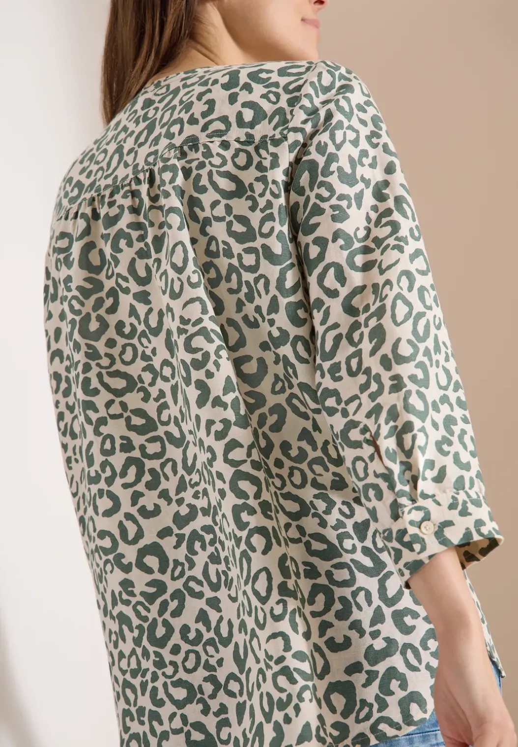 Blouse met leopatroon in linnenmix