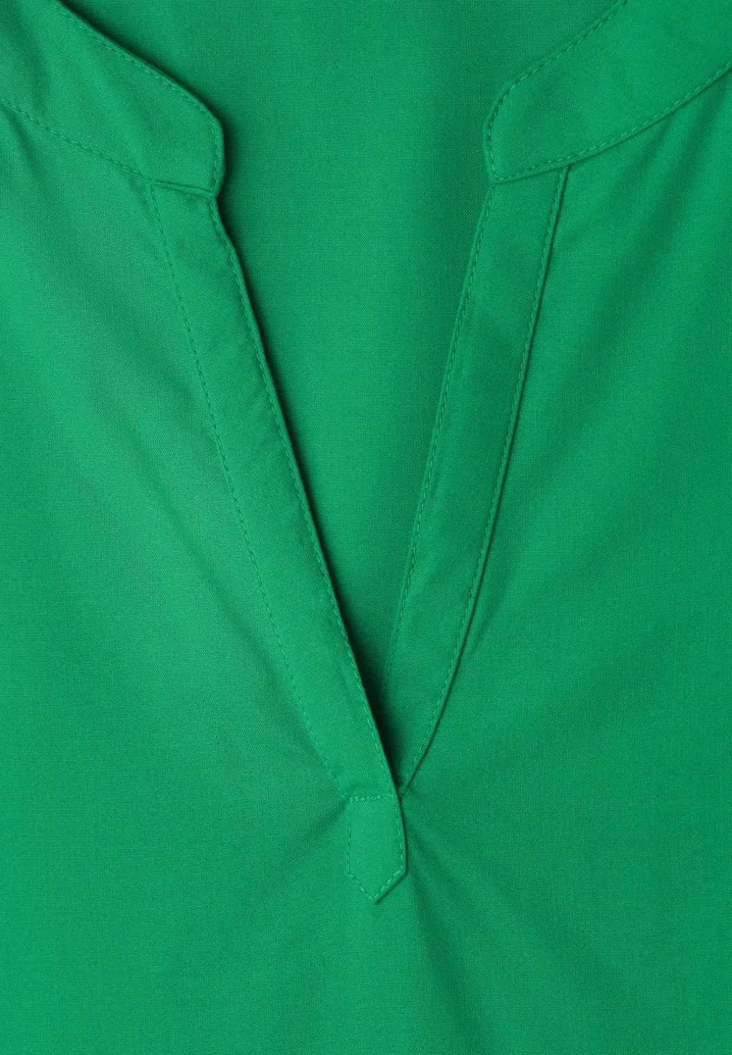 Blouse met losse schouders en gespleten hals