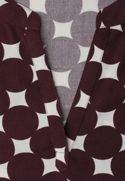 Blouse met losse schouders en gespleten hals