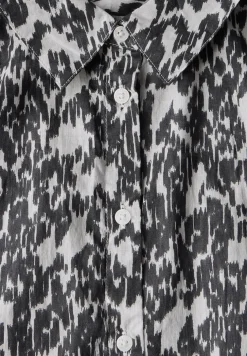 Blouse met minimale print
