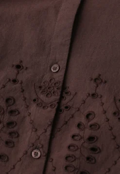 Blouse met shiffley details