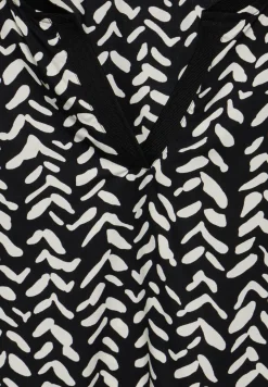 Blouse met tape details