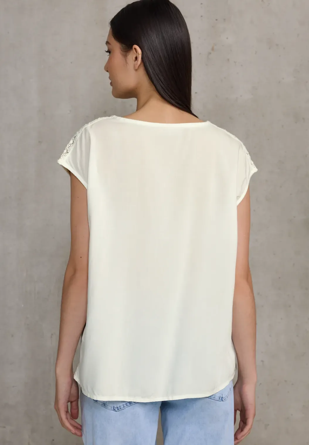Blouse shirt met kant