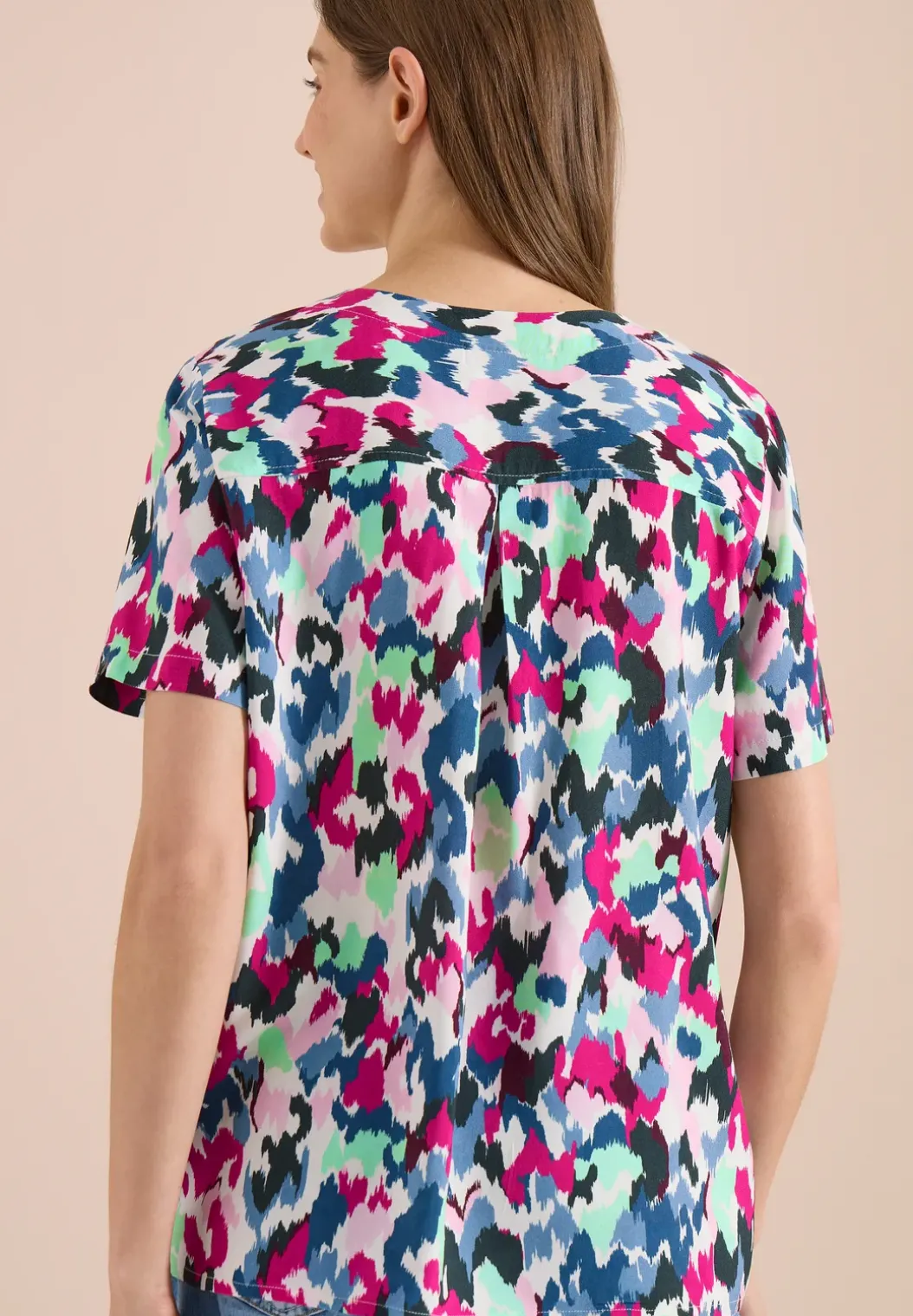 Blouse shirt met V-hals en knoop