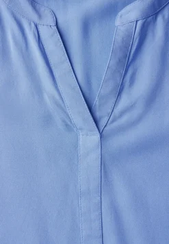 Blouse van viscose met gespleten hals