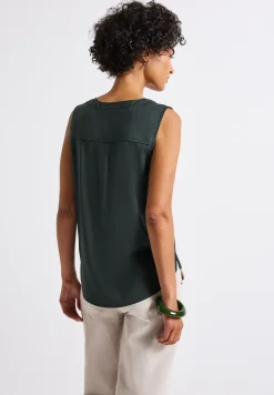 Blousetop met borstzakken