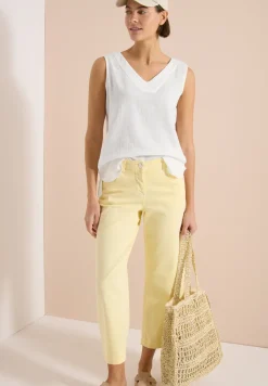 Blousetop met V-hals van mousseline