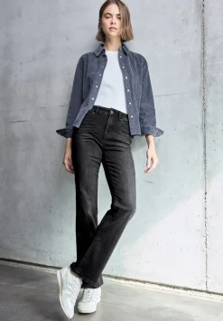 Bootcut jeans