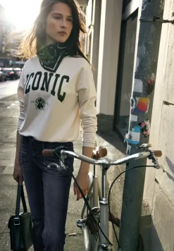 Bootcut jeans