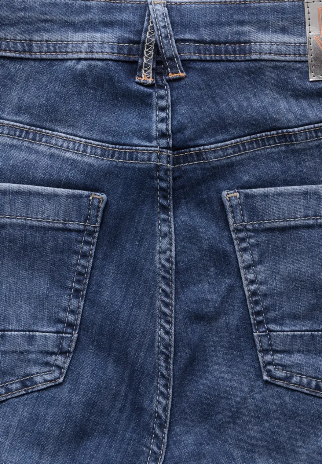 Bootcut jeans