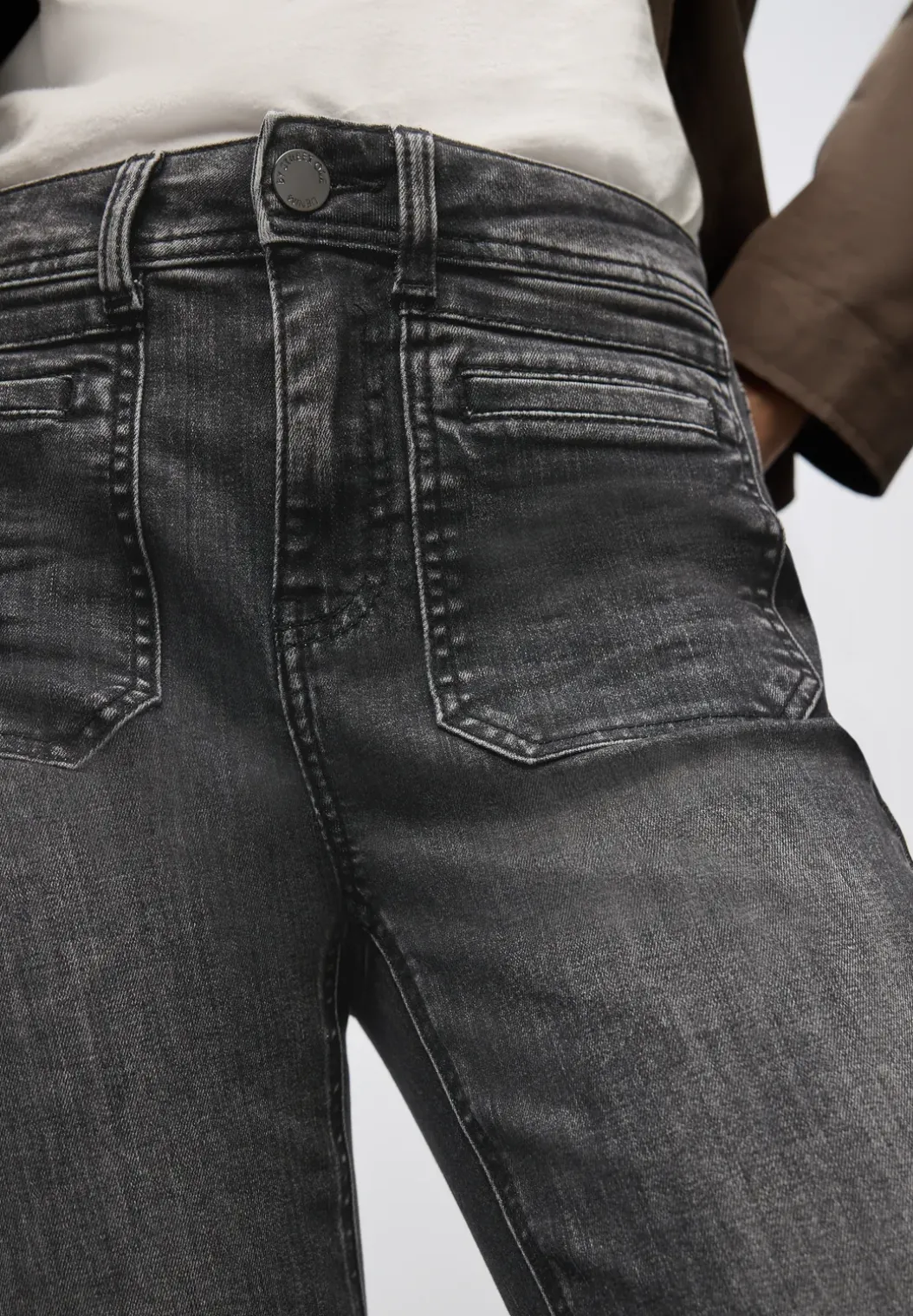 Bootcut jeans