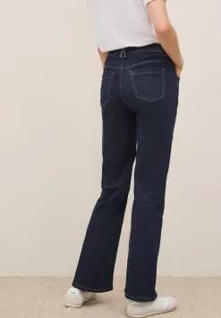 Bootcut jeans