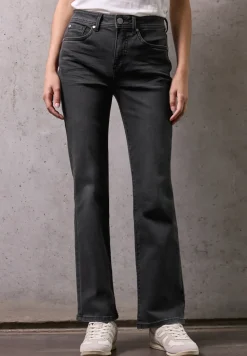 Bootcut jeans
