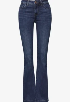 Bootcut jeans