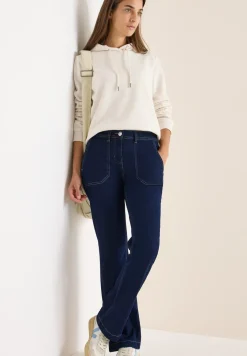 Bootcut jeans