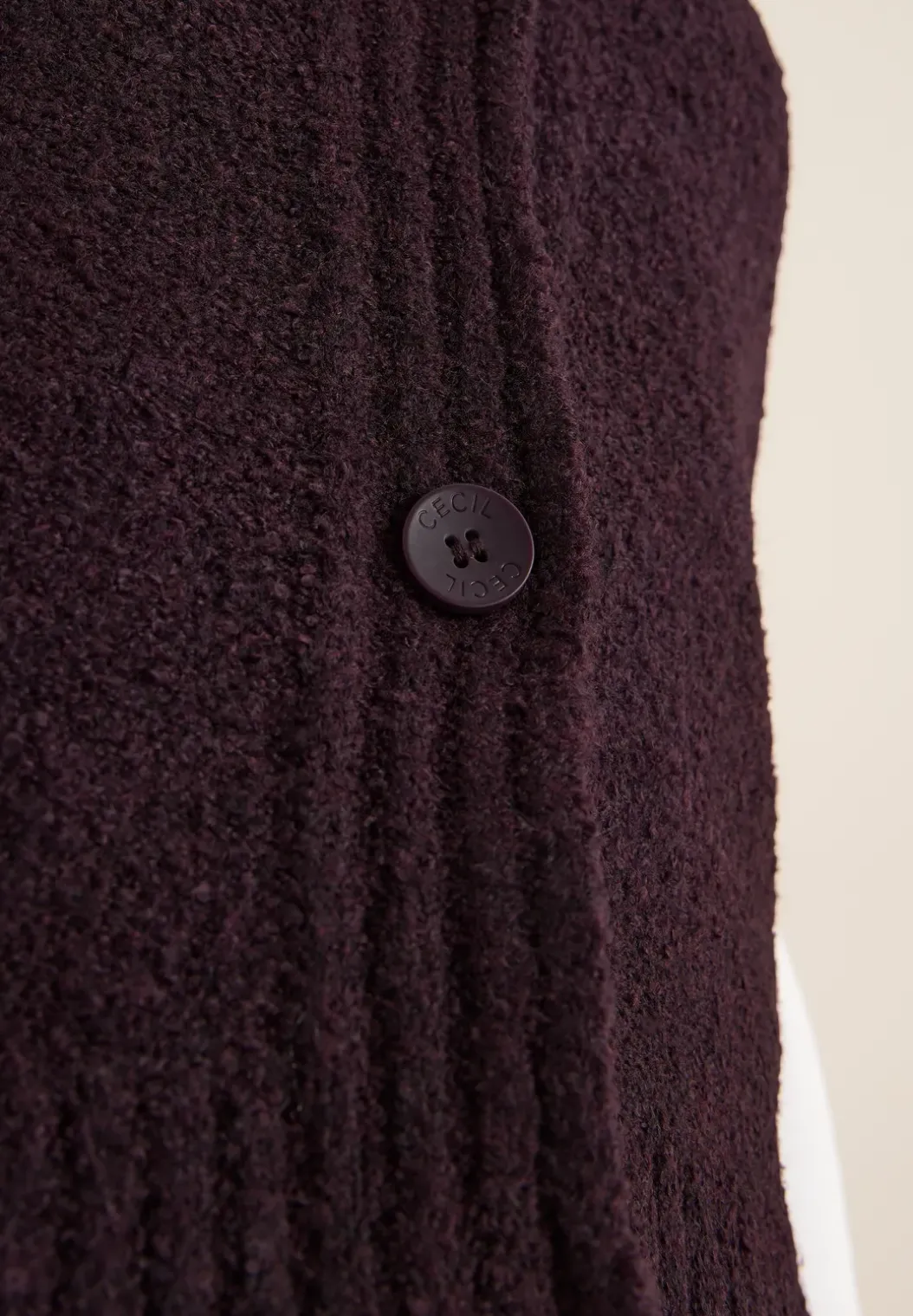 Bouclé vest