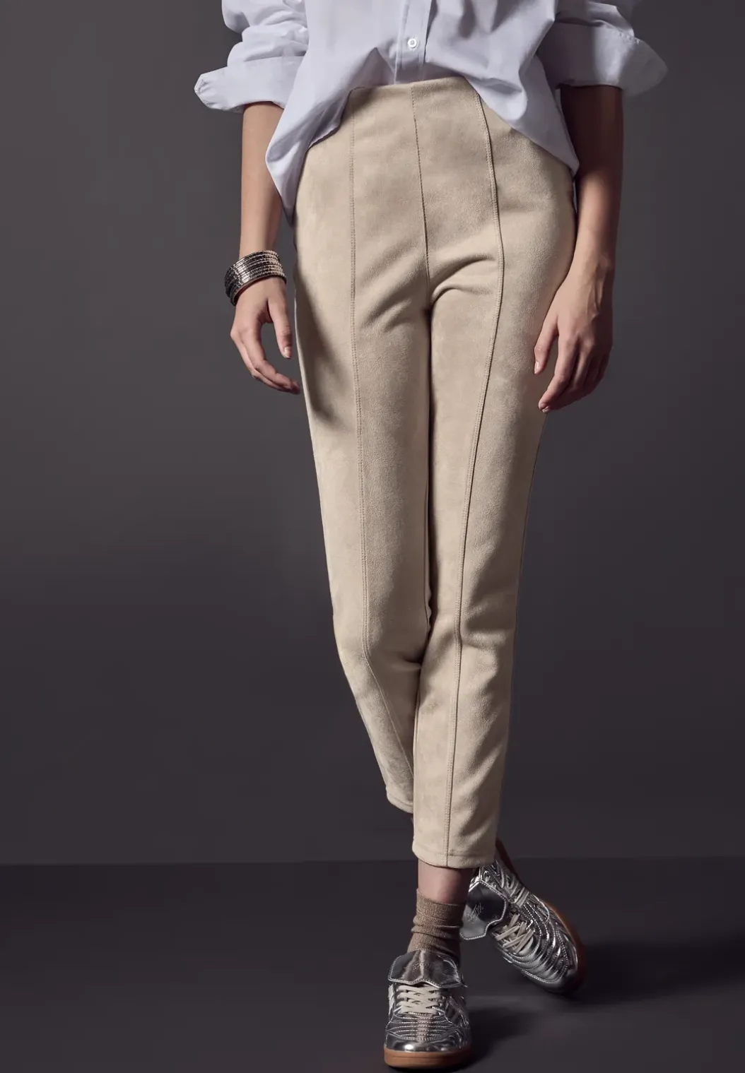 Broek in velourslook