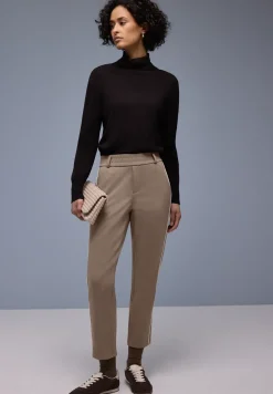 Broek met banddetail