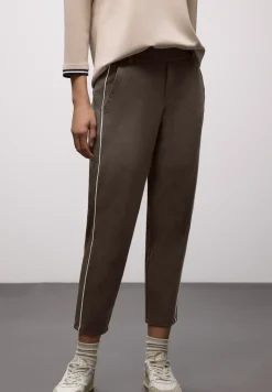 Broek met banddetail