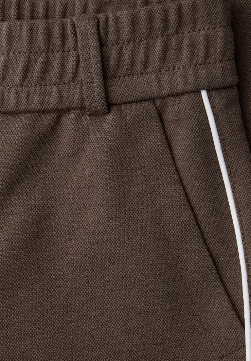 Broek met banddetail
