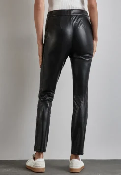 Broek met coating